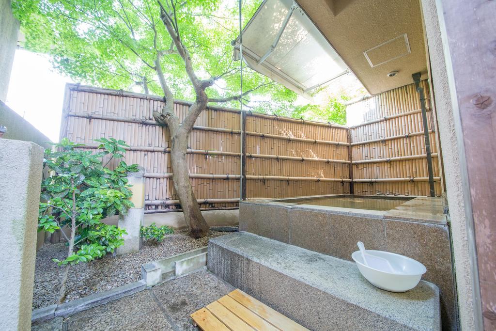 Japaning Liv Ranrokaku